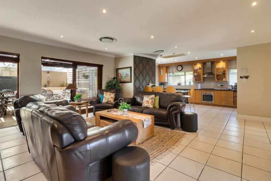 4 Bedroom Property for Sale in Monte Sereno Western Cape